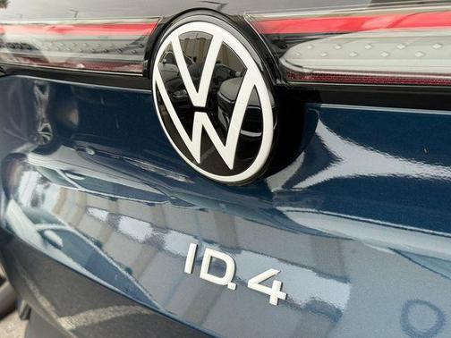 Blue Metallic 2023 Volkswagen ID.4 Standard