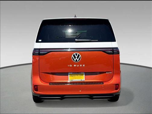 2025 Volkswagen ID. Buzz Pro S Plus with 4MOTION