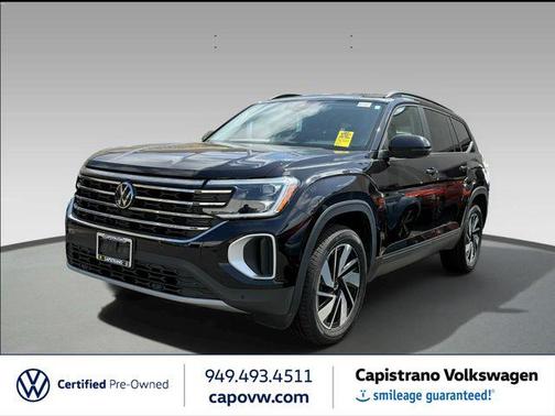 Deep Black Pearl 2024 Volkswagen Atlas 2.0T SE w/Technology