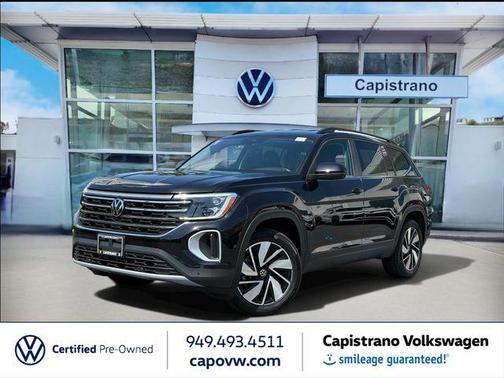 Deep Black Pearl 2024 Volkswagen Atlas 2.0T SE w/Technology