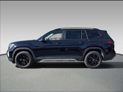 Deep Black 2026 Volkswagen Atlas Peak Edition