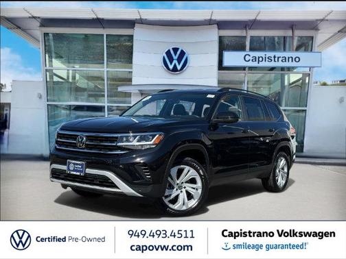 Deep Black 2023 Volkswagen Atlas 3.6L SE w/Technology