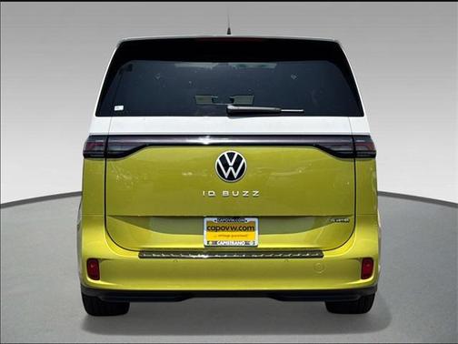 2025 Volkswagen ID. Buzz Pro S Plus with 4MOTION