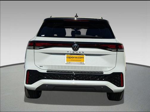 2026 Volkswagen Tiguan 2.0T SE R-Line Black