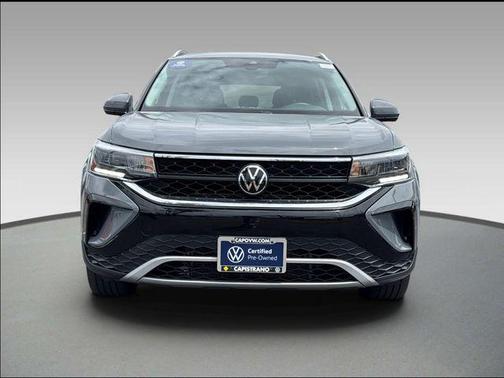 Gray 2023 Volkswagen Taos 1.5T SE