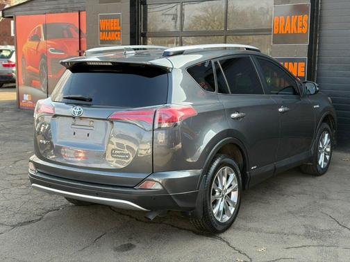 2016 Toyota RAV4 Hybrid Limited