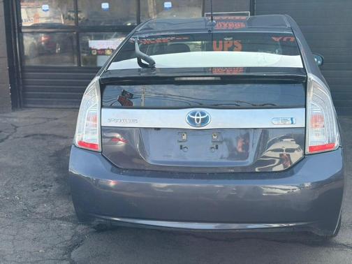 2013 Toyota Prius Plug-in Advanced