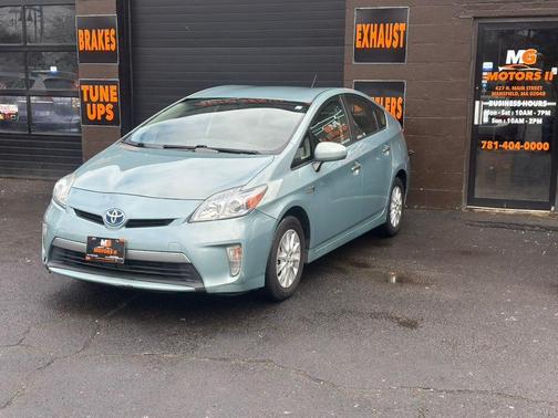 2013 Toyota Prius Plug-in Advanced