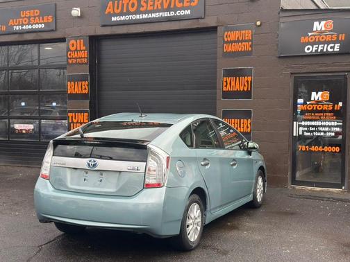 2013 Toyota Prius Plug-in Advanced