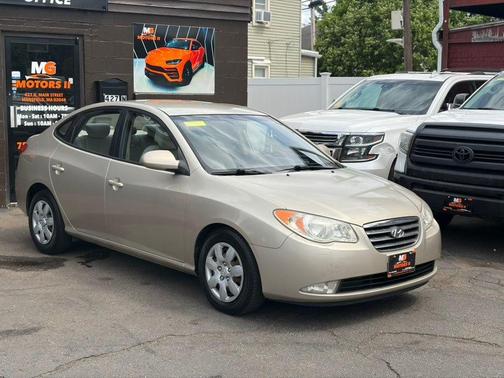 Gold 2008 Hyundai ELANTRA GLS