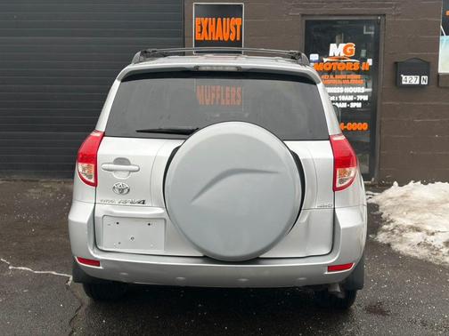 2007 Toyota RAV4 Sport