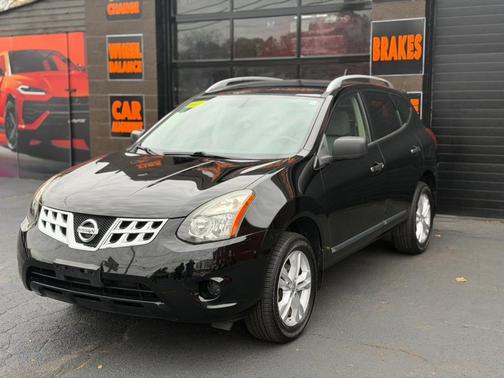 Black 2015 Nissan Rogue Select S