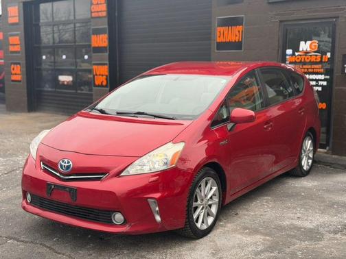 2012 Toyota Prius v Two