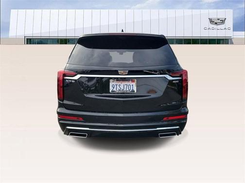 2025 Cadillac XT6 Premium Luxury FWD