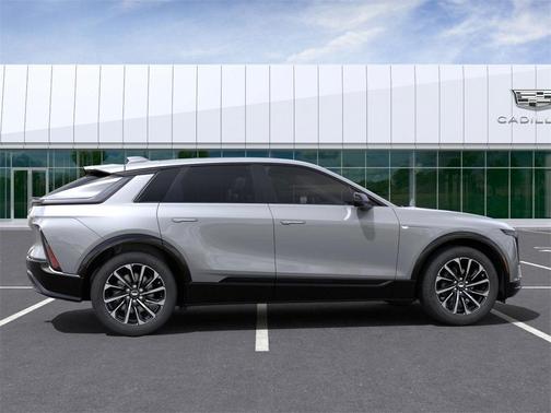 2025 Cadillac LYRIQ Sport