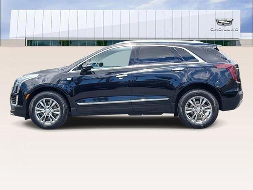 Black Metallic 2023 Cadillac XT5 Premium Luxury
