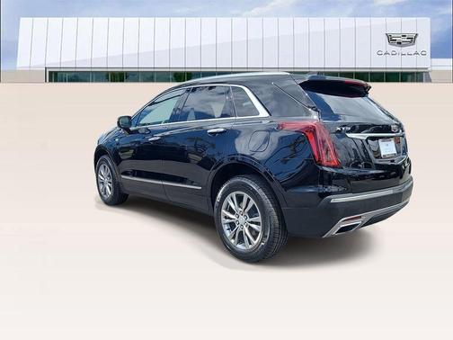 Black Metallic 2023 Cadillac XT5 Premium Luxury
