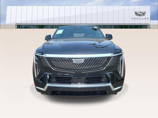 2025 Cadillac Escalade IQ Luxury 2