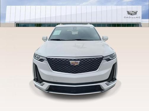 2023 Cadillac XT6 Luxury FWD