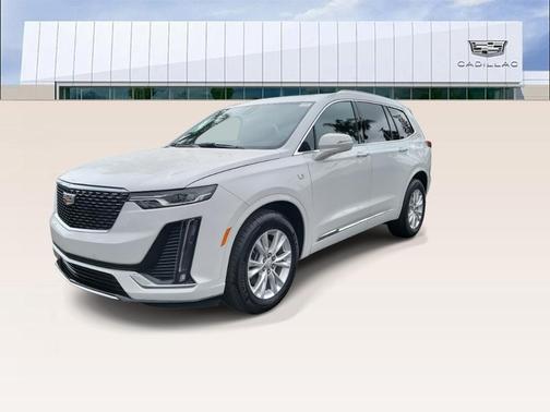 2023 Cadillac XT6 Luxury FWD