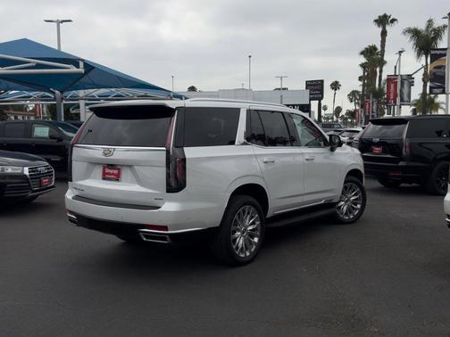 2024 Cadillac Escalade Premium Luxury