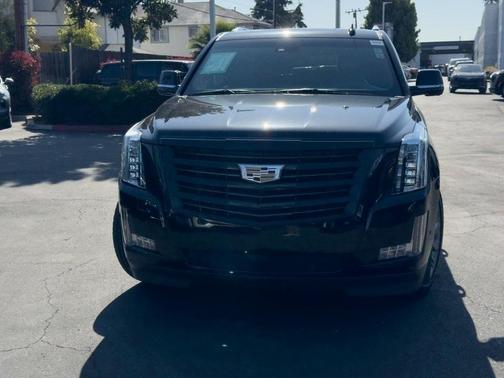 2019 Cadillac Escalade ESV Platinum