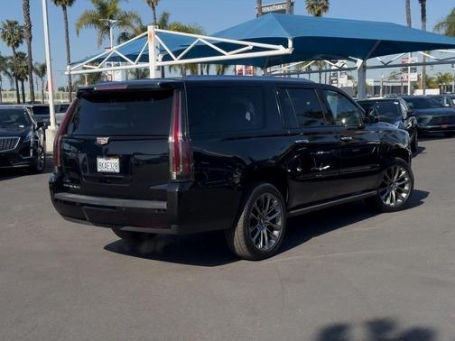 2019 Cadillac Escalade ESV Platinum