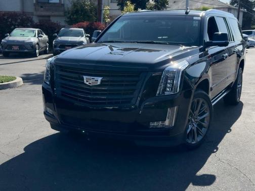 2019 Cadillac Escalade ESV Platinum