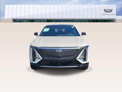 2024 Cadillac LYRIQ Tech