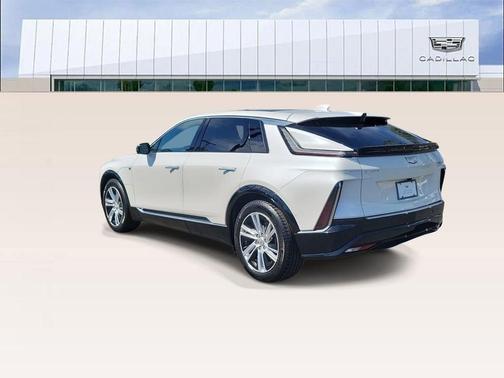2024 Cadillac LYRIQ Tech