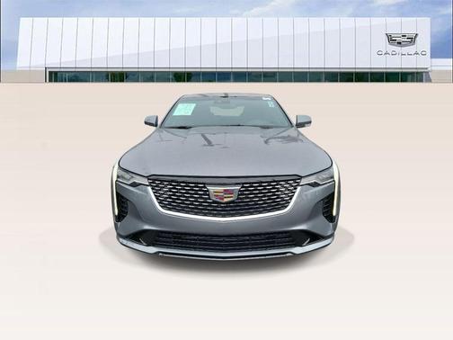 2022 Cadillac CT4 Premium Luxury