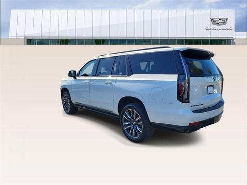 2022 Cadillac Escalade ESV Sport
