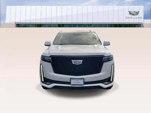 Crystal White Tri-Coat 2021 Cadillac Escalade Sport Platinum