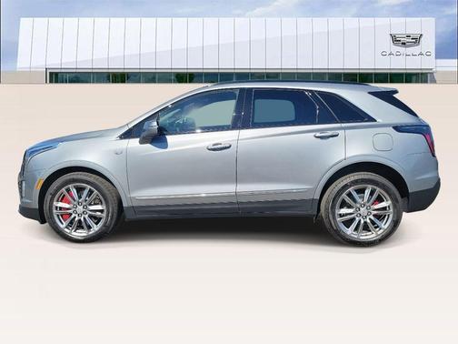 2025 Cadillac XT5 Sport