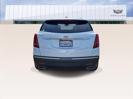 2025 Cadillac XT5 Luxury