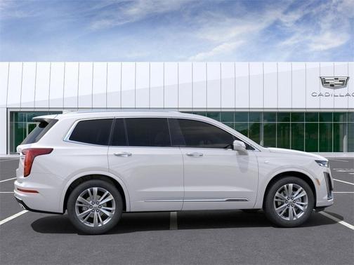 2025 Cadillac XT6 Premium Luxury FWD