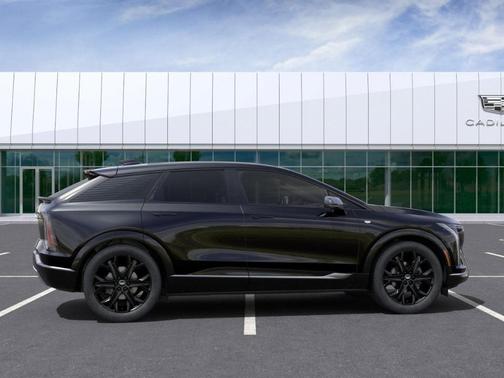 2025 Cadillac OPTIQ Sport