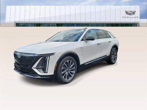 2025 Cadillac LYRIQ Sport