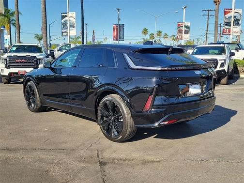 2023 Cadillac LYRIQ Luxury