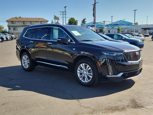 2024 Cadillac XT6 Luxury FWD