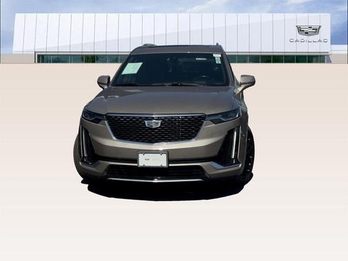 2022 Cadillac XT6 Premium Luxury FWD