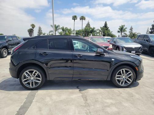 2023 Cadillac XT4 Sport