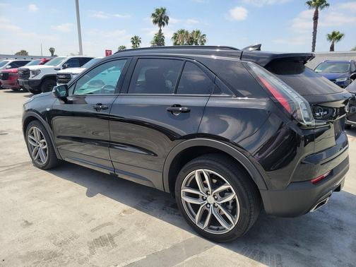 2023 Cadillac XT4 Sport