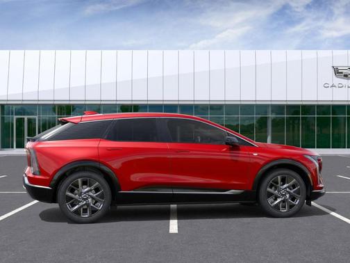 2026 Cadillac OPTIQ Luxury