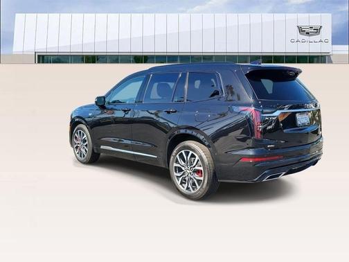 2025 Cadillac XT6 Sport AWD