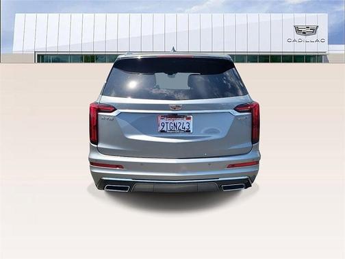 2025 Cadillac XT6 Luxury FWD