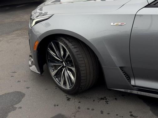 2022 Cadillac CT5-V Blackwing