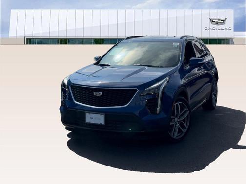 2023 Cadillac XT4 Sport