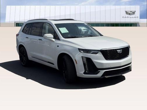 2023 Cadillac XT6 Premium Luxury FWD