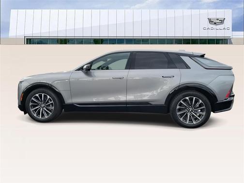 2025 Cadillac LYRIQ Sport